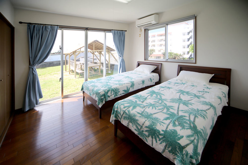 Guest House Diamond Yomitan Zewnętrze zdjęcie